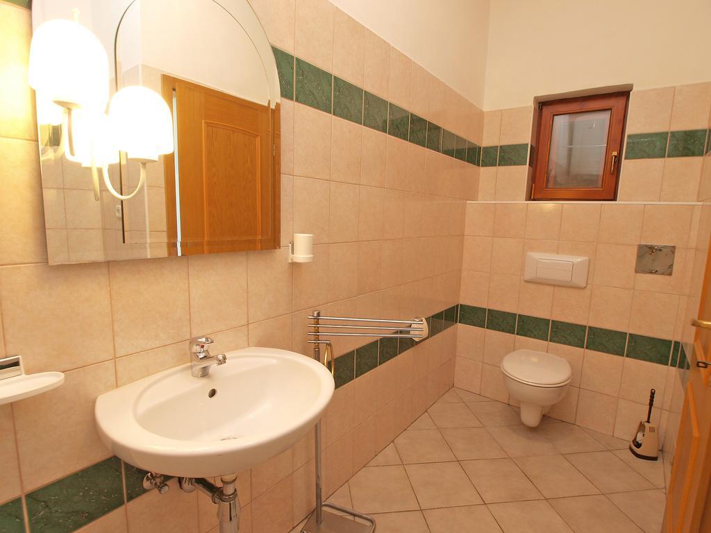 Joko 1160 Appartement Pula